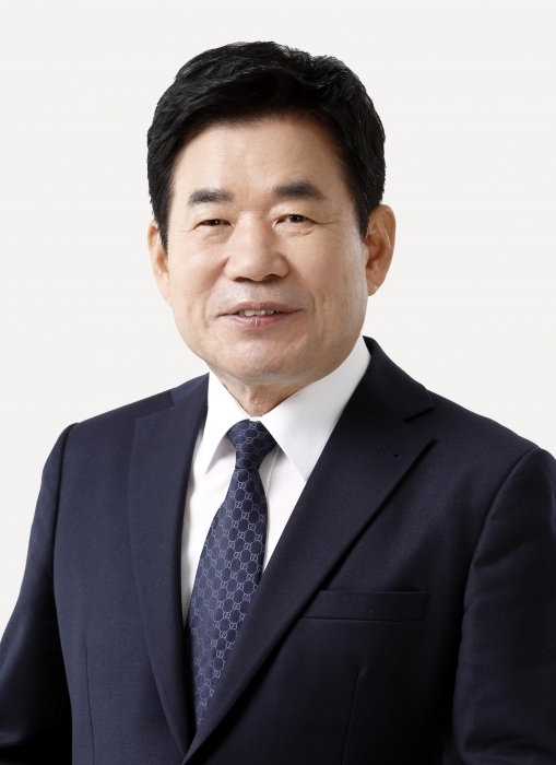 더불어민주당 김진표 의원(5선, 수원무)