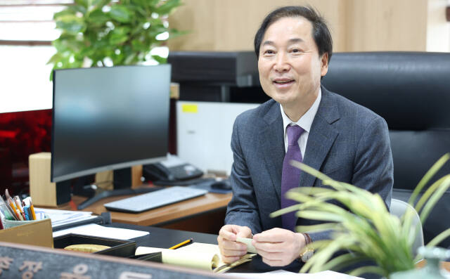 육동인 경인여자대학교 총장이 미래 비전을 설명하고 있다. 경인여대 제공