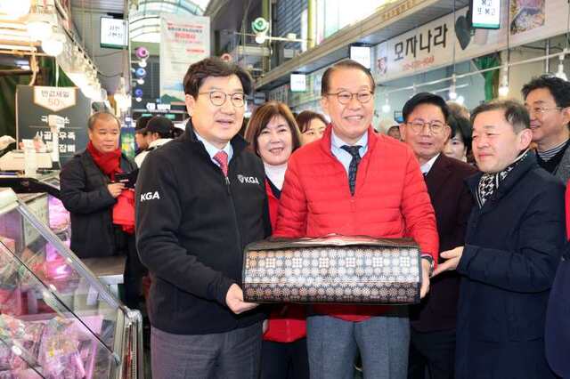 여야, 설 연휴 맞아 ‘명절 민심 잡기’ 총력…민생·경제 해법 ‘못찾아’